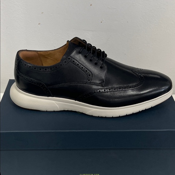 NIB - Florsheim Dash Wingtip Oxford, Black/White - Size 10.5 Wide main image 12